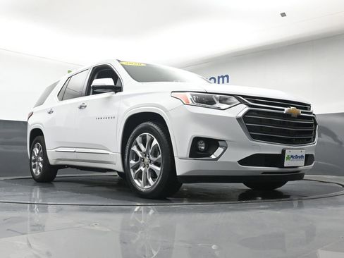 Used 2020 Chevrolet Traverse Premier AWD/4WD image 23