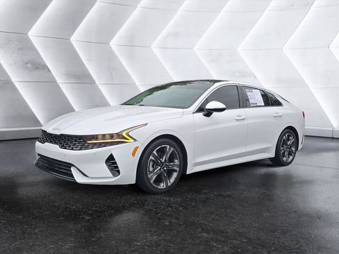 Used 2022 Kia K5 EX w/ EX Premium Package image 1