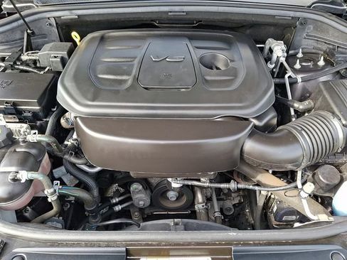 Used 2021 Jeep Grand Cherokee Laredo image 28