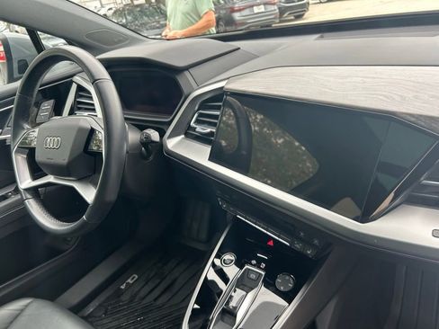 Used 2023 Audi Q4 e-tron Premium Plus w/ Premium Plus image 35