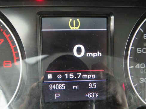 Used 2016 Audi Q5 2.0T Premium Plus w/ Technology Package image 18