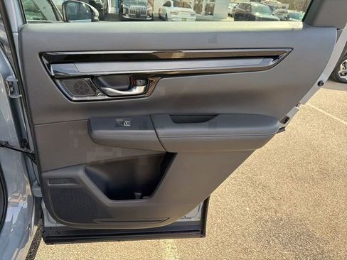 Used 2024 Honda CR-V EX-L image 12