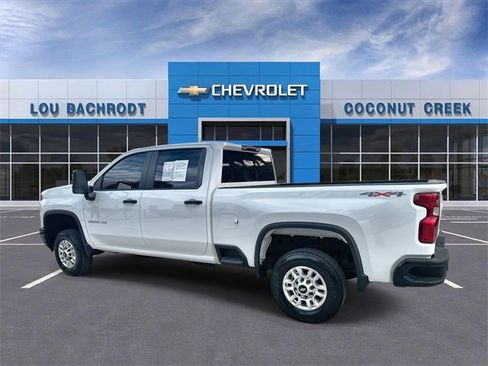 Used 2025 Chevrolet Silverado 2500 Custom w/ Custom Value Package image 6
