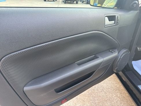 Used 2007 Ford Mustang GT Premium image 7