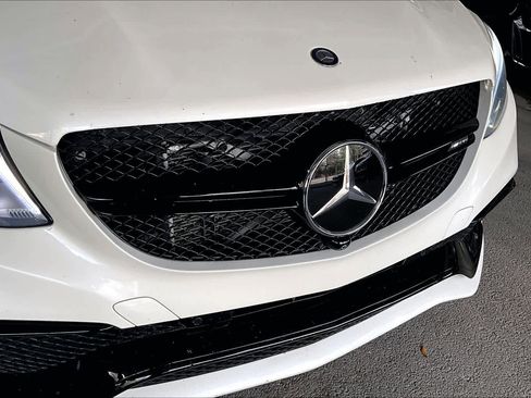 Used 2016 Mercedes-Benz GLE 63 AMG S image 29