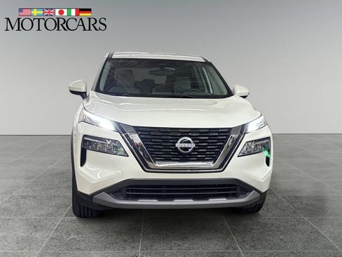 Used 2023 Nissan Rogue SV AWD/4WD image 8