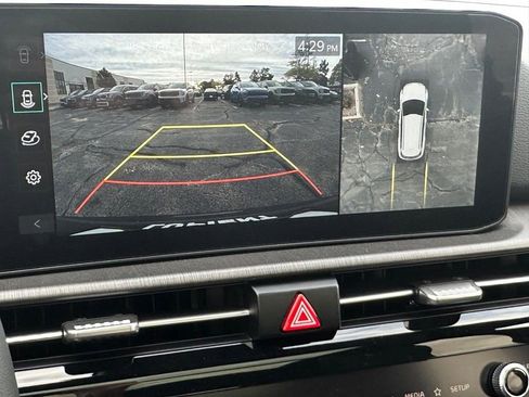 New 2026 Kia Sportage X-Line w/ X-Line Technology Package AWD/4WD image 14