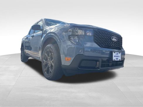 New 2026 Ford Maverick XLT w/ Equipment Group 301A image 9