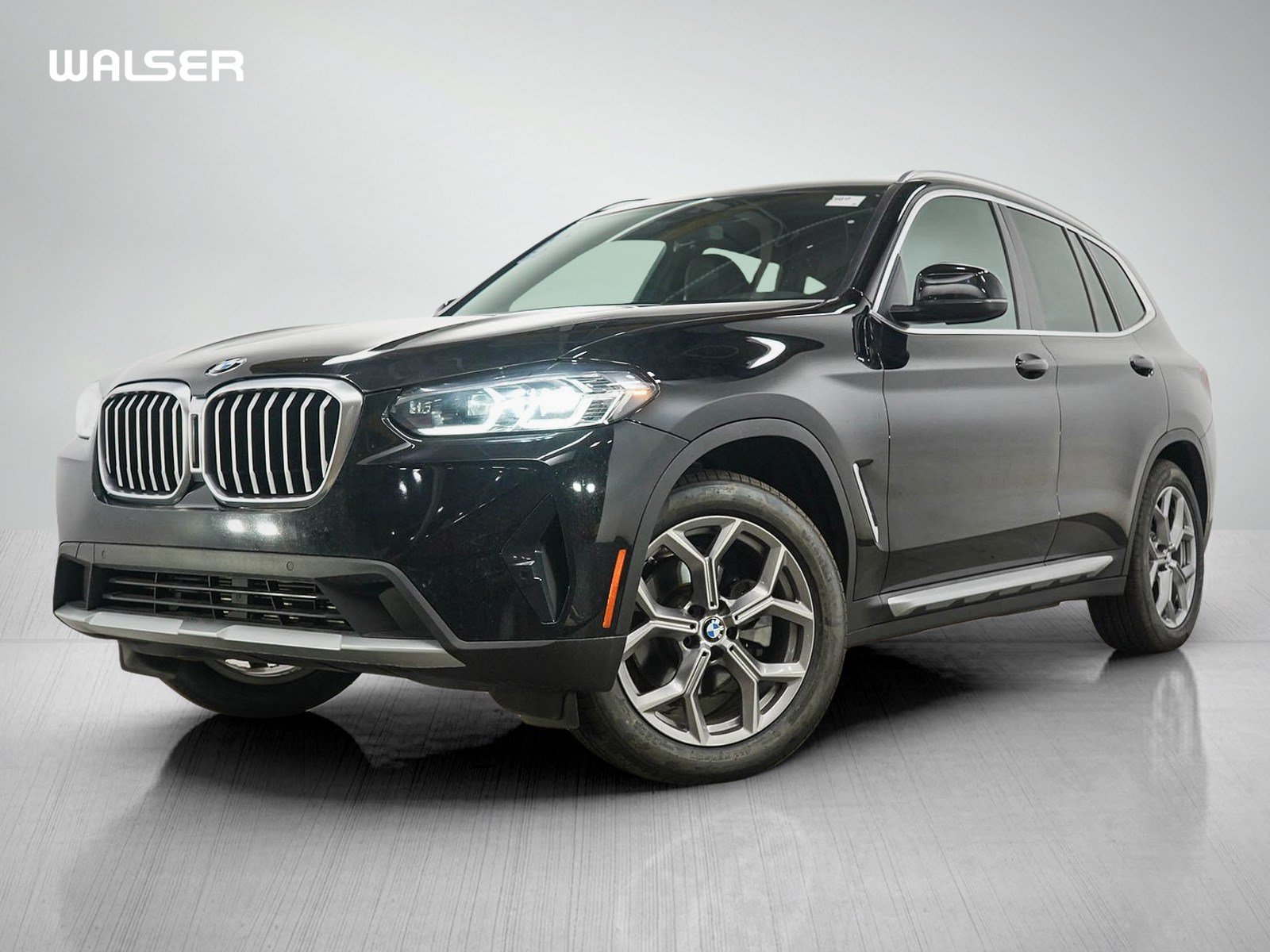 Used 2024 BMW X3 xDrive30i AWD/4WD image 1