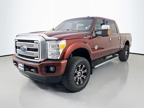 Used 2016 Ford F350 Platinum w/ Platinum Package image 3