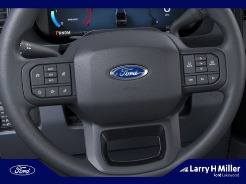 New 2026 Ford F250 XLT w/ XLT Premium Package AWD/4WD image 12
