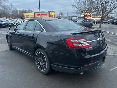 Used 2018 Ford Taurus Limited image 21