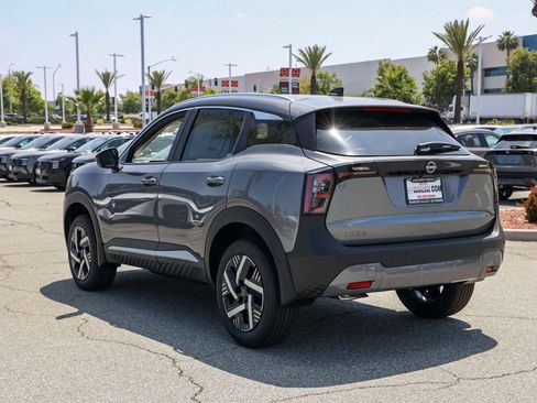 New 2026 Nissan Kicks SV FWD image 6