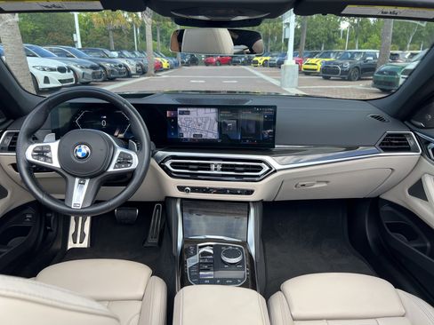Used 2024 BMW M440i Convertible RWD image 29