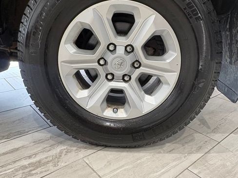Used 2014 Toyota 4Runner SR5 Premium RWD image 9
