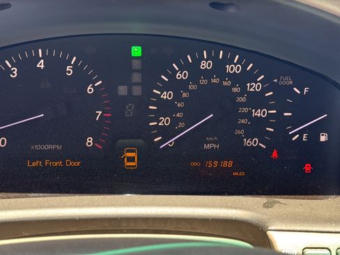 Used 2004 Lexus LS 430 w/ Modern Luxury Pkg RWD image 30