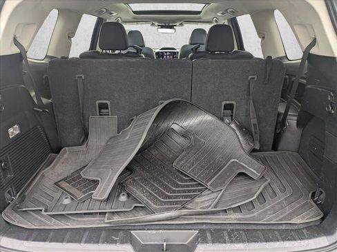 Used 2023 Subaru Ascent Touring AWD/4WD image 6