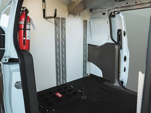 Used 2023 Ford Transit Connect XL FWD image 9