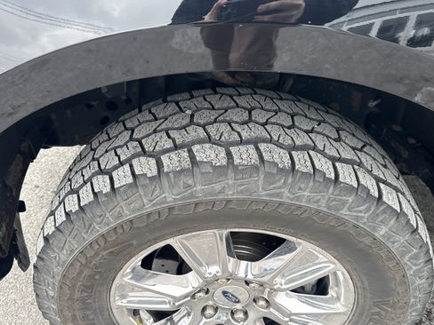 Used 2016 Ford F150 XLT w/ Equipment Group 302A Luxury image 10