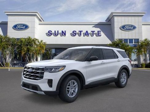 New 2026 Ford Explorer Active image 3