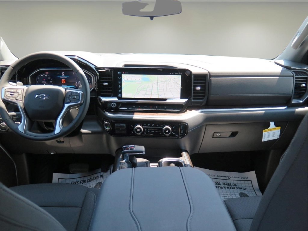 New 2026 Chevrolet Silverado 1500 RST w/ Redline Edition AWD/4WD image 22