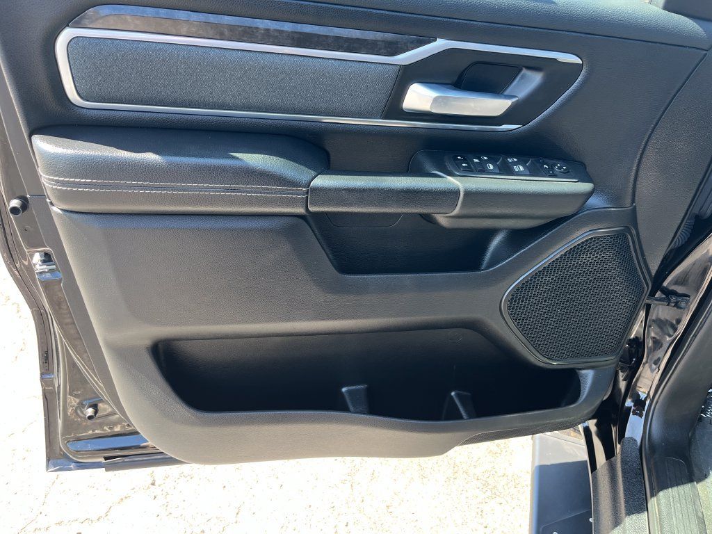 Used 2022 RAM 1500 Big Horn RWD image 10