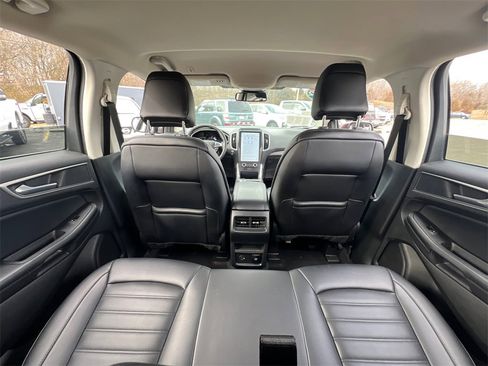 Used 2022 Ford Edge SEL w/ Convenience Package image 36