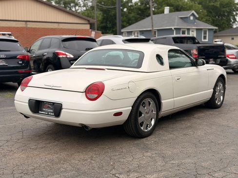 Used 2002 Ford Thunderbird RWD image 4