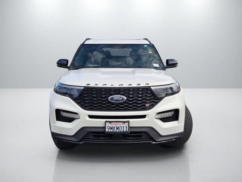 Used 2023 Ford Explorer ST w/ Equipment Group 401A AWD/4WD image 2