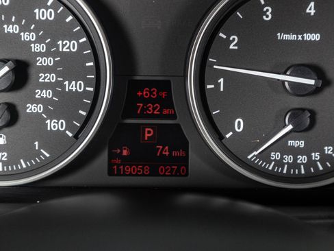 Used 2012 BMW X5 xDrive50i AWD/4WD image 34