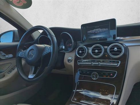 Used 2015 Mercedes-Benz C 300 4MATIC Sedan image 27