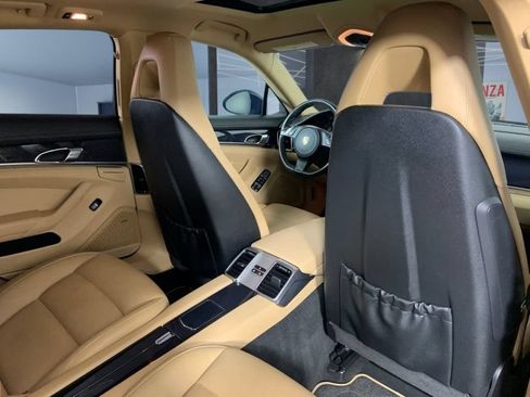 Used 2013 Porsche Panamera image 13