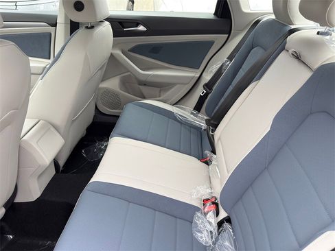 New 2026 Volkswagen Jetta SE image 29