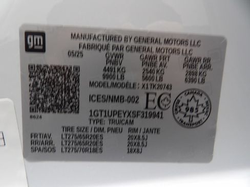 Used 2025 GMC Sierra 2500 AT4 w/ Technology Package AWD/4WD image 70