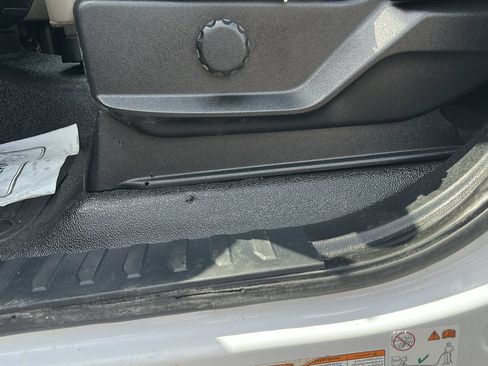 Used 2019 Ford F550 4x4 Regular Cab Super Duty image 10