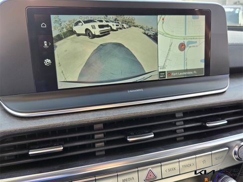 Certified 2022 Kia Telluride EX w/ EX Premium Package image 26