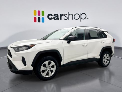 Used 2021 Toyota RAV4 LE AWD/4WD image 1