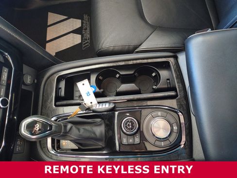 Used 2021 INFINITI QX80 Luxe image 28