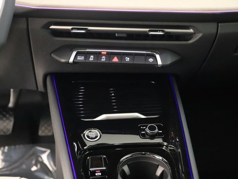 New 2026 Audi Q3 quattro 2.0T AWD/4WD image 20