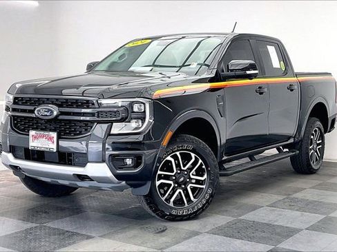 Used 2024 Ford Ranger Lariat w/ FX4 Off-Road Package image 12