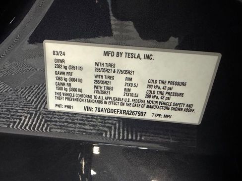 Used 2024 Tesla Model Y Performance image 34