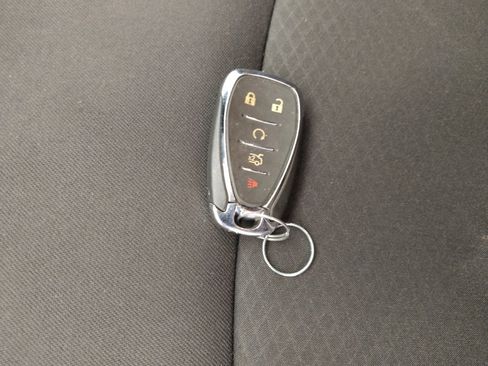 Used 2022 Chevrolet Malibu LT FWD image 32