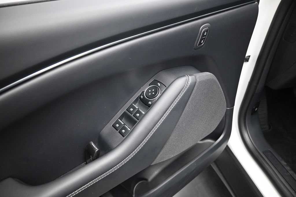 Used 2025 Ford Mustang Mach-E Select RWD image 10
