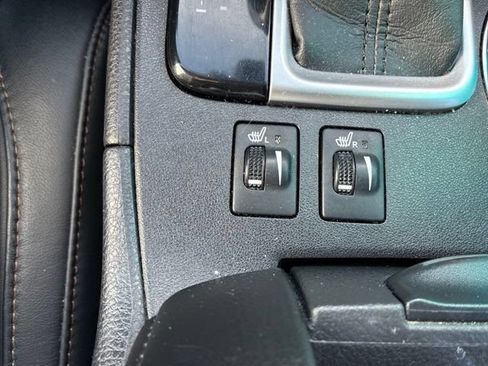 Used 2018 Toyota Highlander XLE AWD/4WD image 21