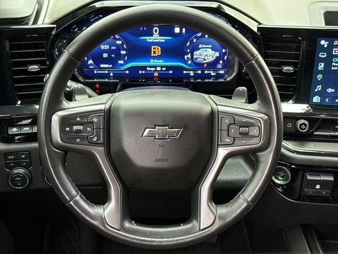 Used 2022 Chevrolet Silverado 1500 ZR2 w/ Technology Package AWD/4WD image 14