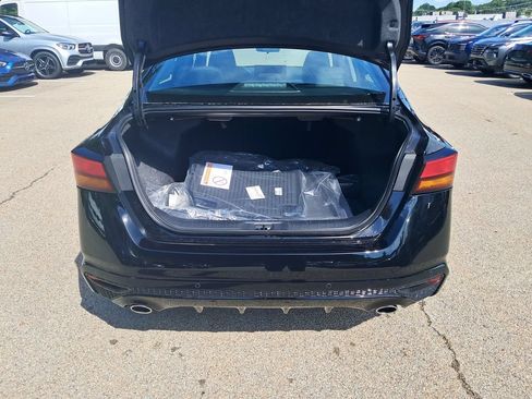 New 2026 Nissan Altima 2.5 SR w/ SR Midnight Edition Package FWD image 24