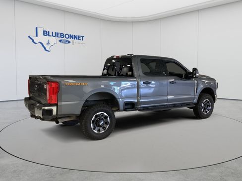 Used 2024 Ford F250 XLT w/ Tremor Off-Road Package AWD/4WD image 4