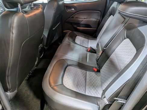 Used 2018 Chevrolet Colorado Z71 image 22