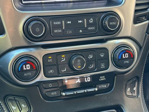 Used 2018 Chevrolet Tahoe LT image 30