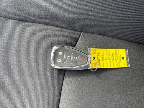 Used 2024 Chevrolet Malibu LT image 31